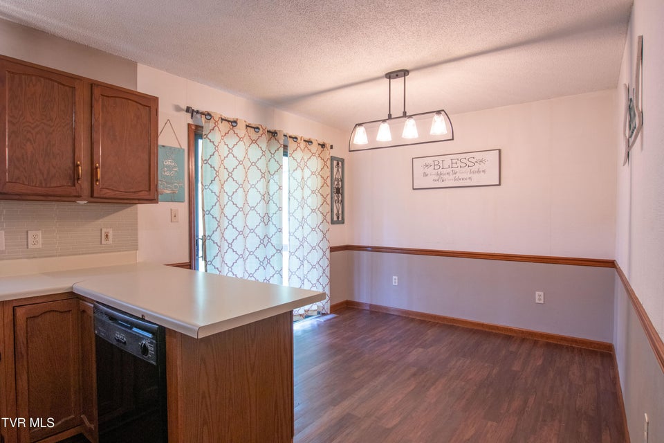 Photo #24: 22234 Pinebrook Drive