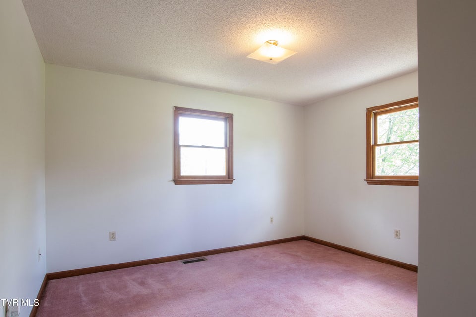 Photo #31: 22234 Pinebrook Drive