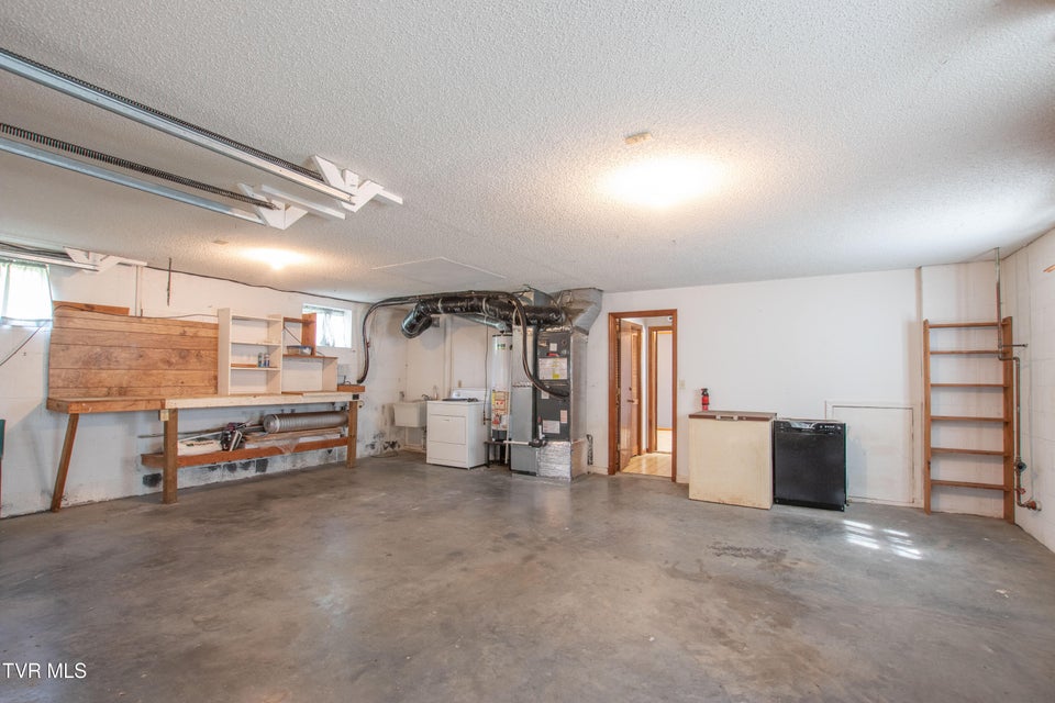 Photo #41: 22234 Pinebrook Drive