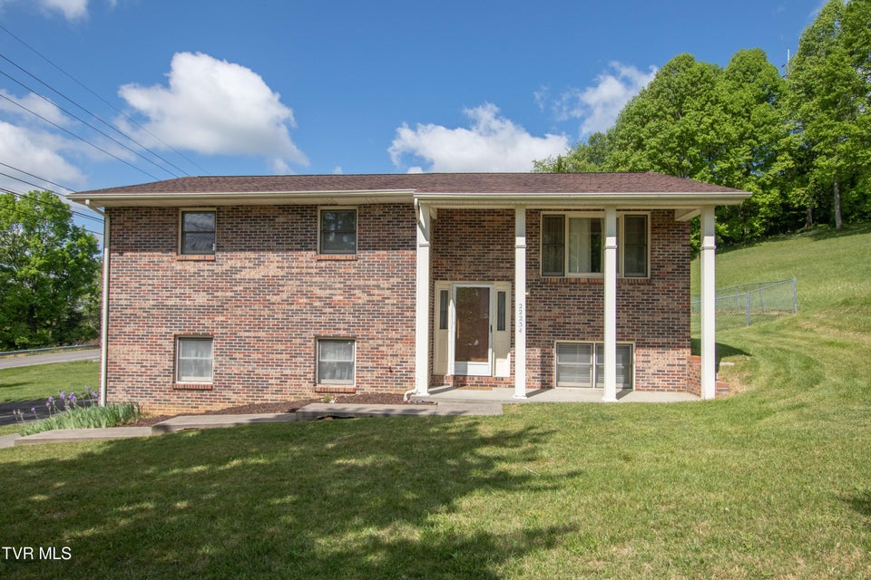 Photo #3: 22234 Pinebrook Drive