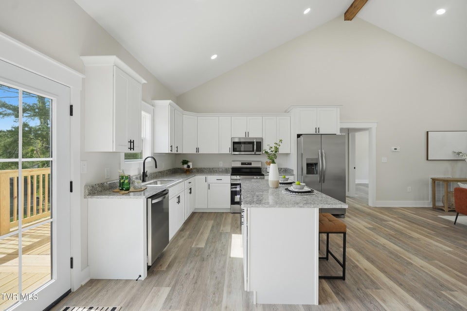 Photo #11: 123 Elbert Way