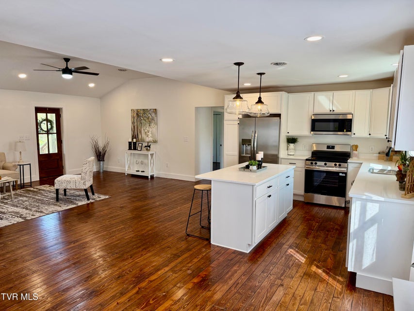 Photo #15: 509 Island Road