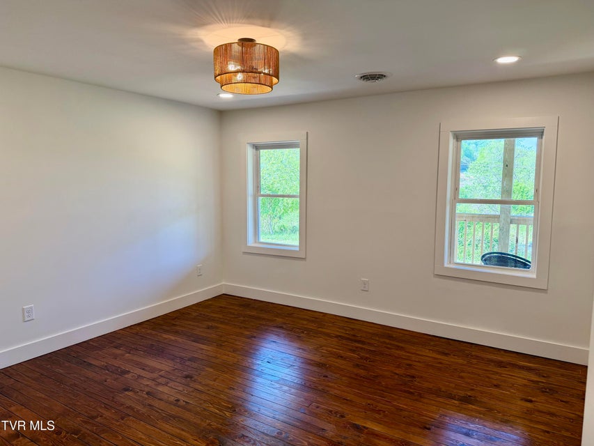 Photo #22: 509 Island Road