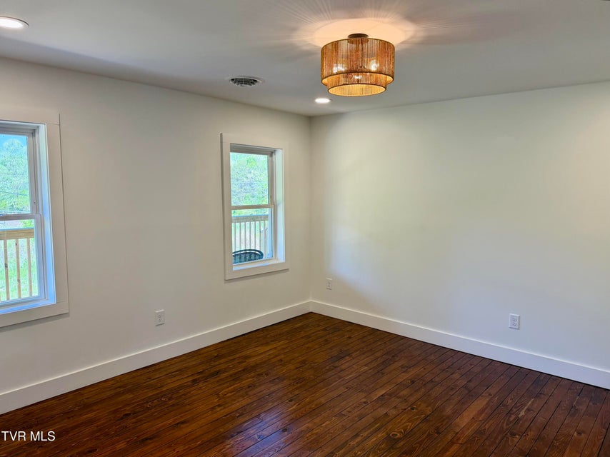 Photo #24: 509 Island Road