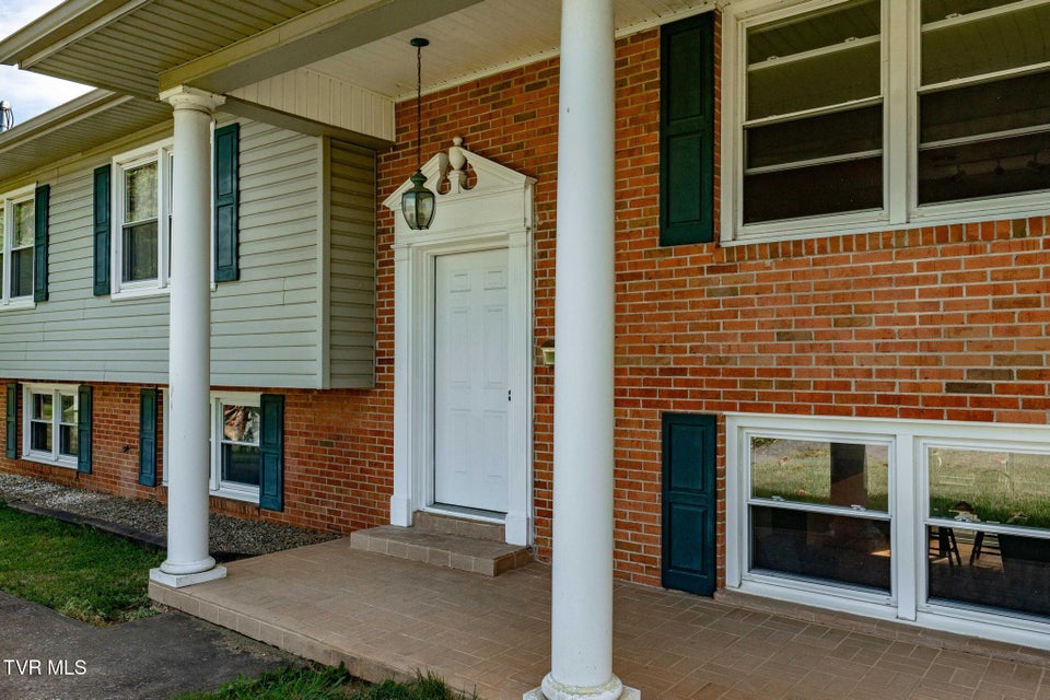 Photo #51: 1712 Willowood Court