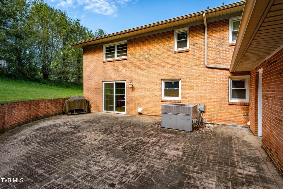 Photo #45: 1712 Willowood Court