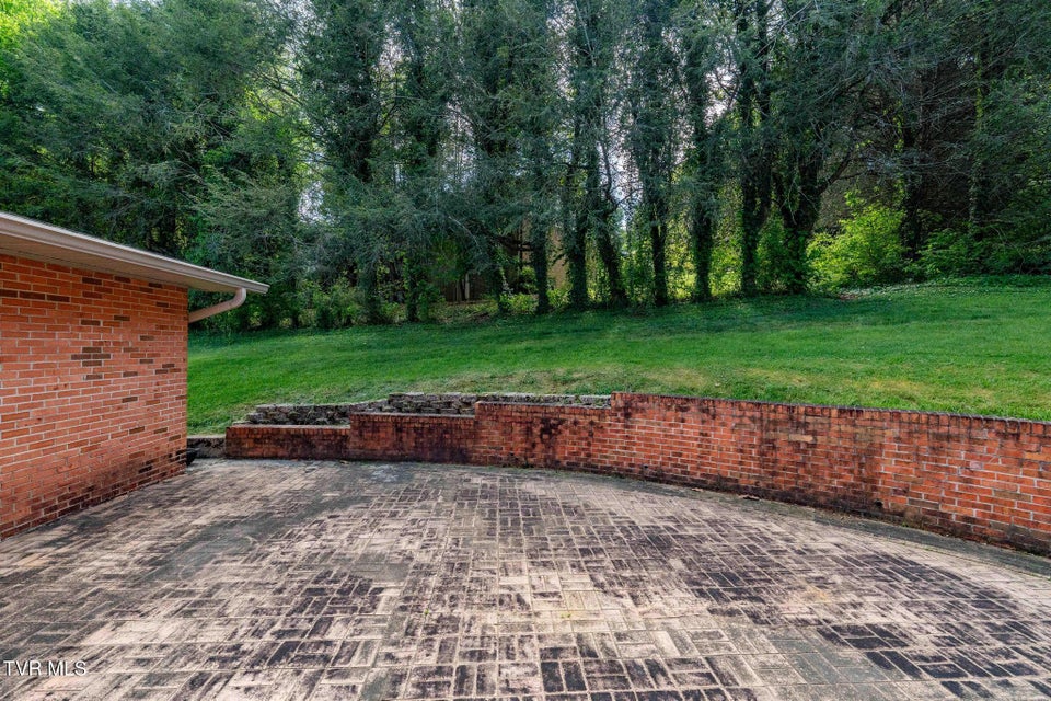 Photo #43: 1712 Willowood Court