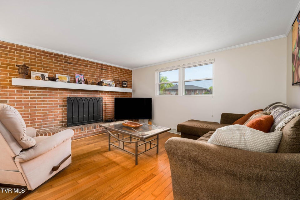 Photo #25: 1712 Willowood Court