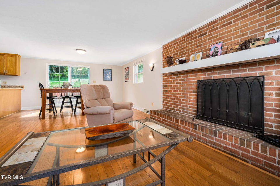 Photo #24: 1712 Willowood Court