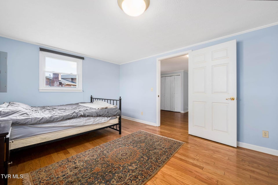 Photo #29: 1712 Willowood Court