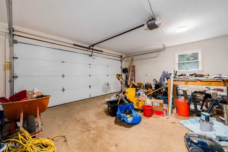 Photo #35: 1712 Willowood Court