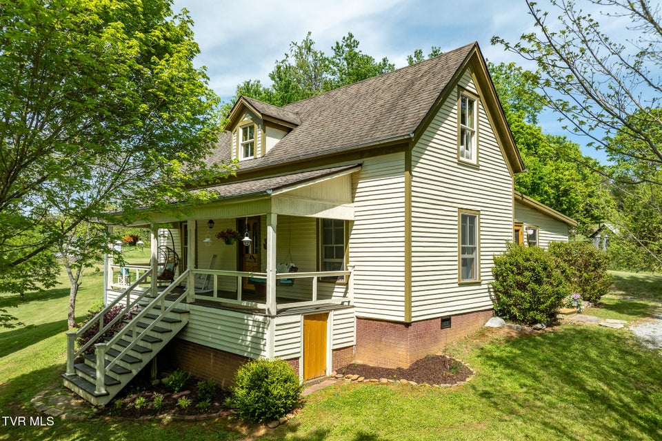 Photo #3: 985 Chuckey Pike