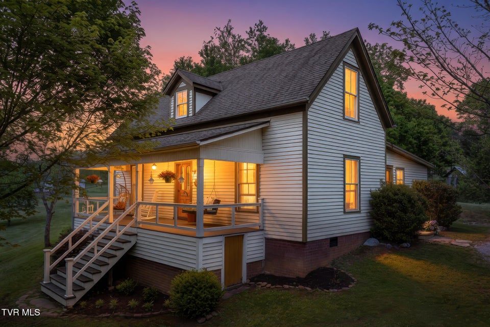 Photo #4: 985 Chuckey Pike