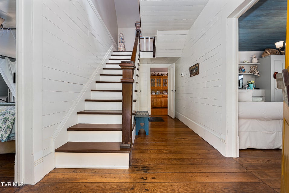 Photo #10: 985 Chuckey Pike