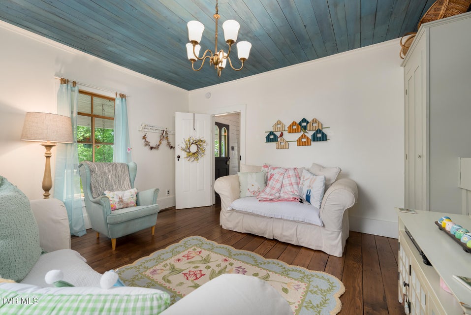 Photo #13: 985 Chuckey Pike