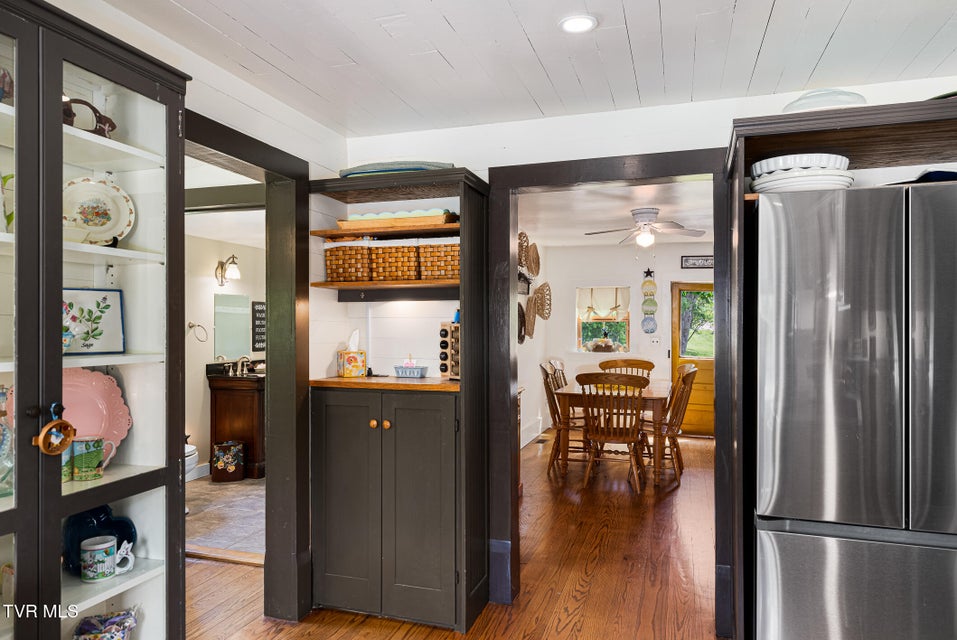 Photo #22: 985 Chuckey Pike