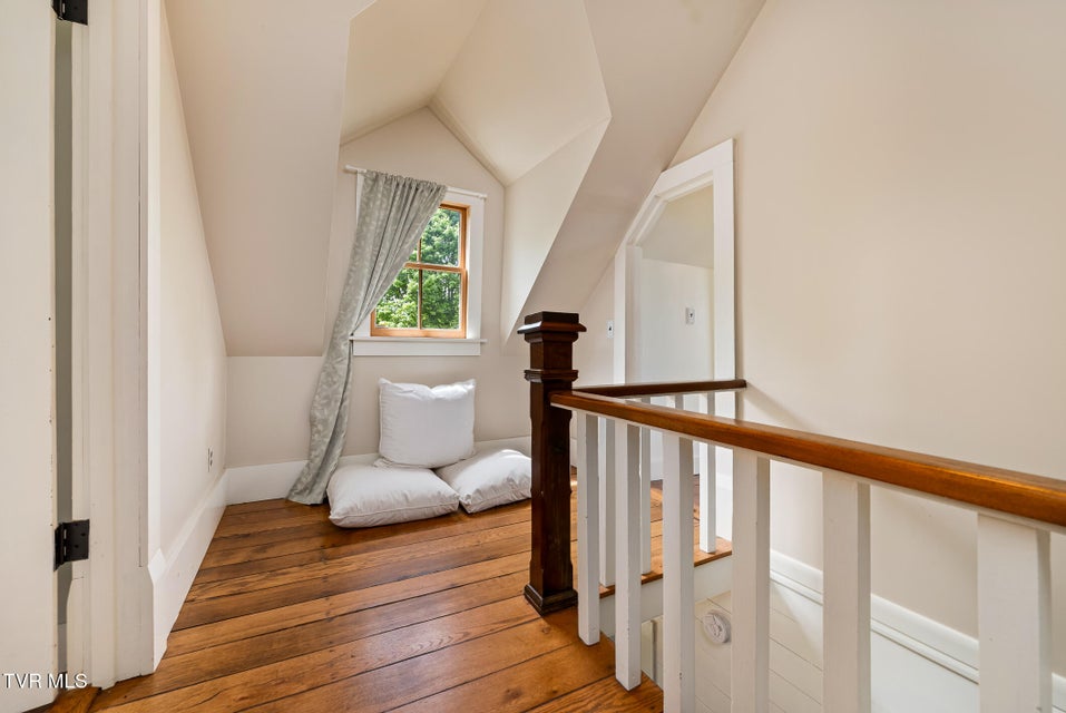 Photo #27: 985 Chuckey Pike