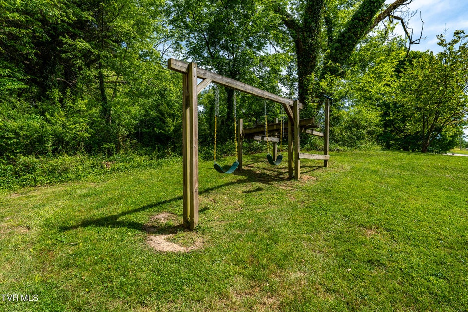 Photo #45: 985 Chuckey Pike