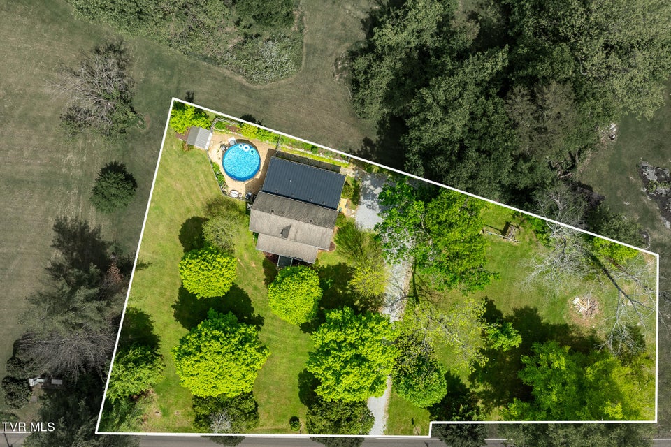 Photo #63: 985 Chuckey Pike