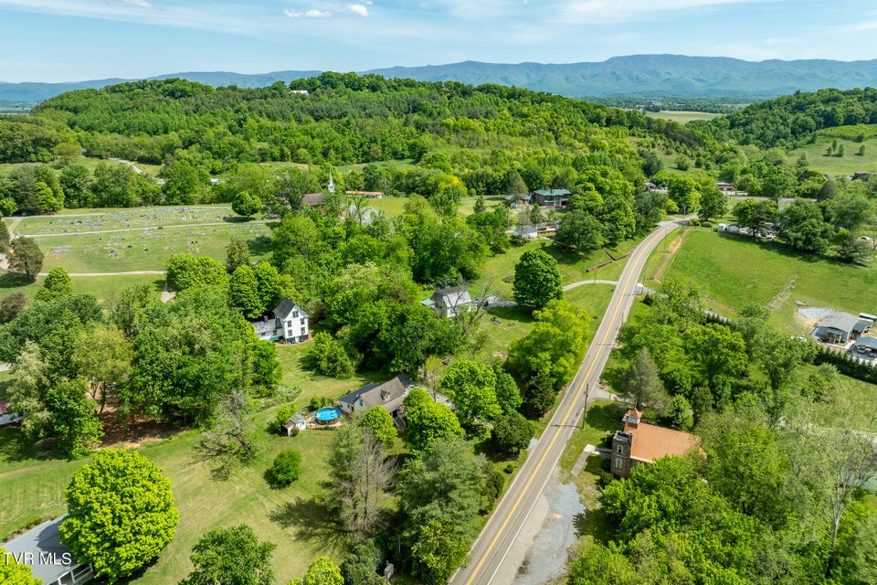 Photo #70: 985 Chuckey Pike
