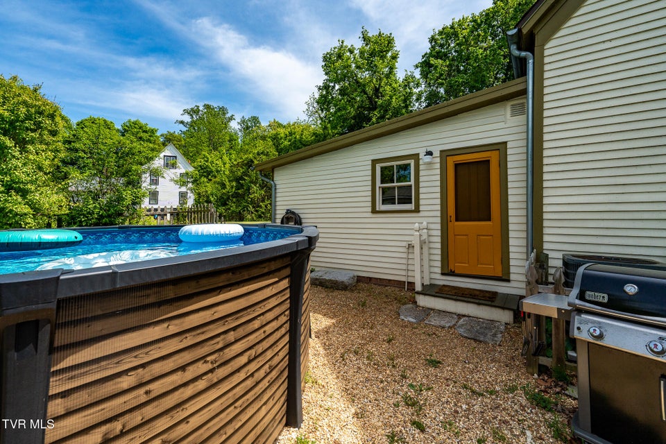 Photo #58: 985 Chuckey Pike