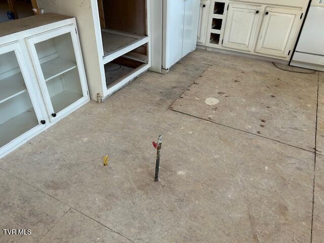 Photo #15: 742 Black Sheep Hollow Road