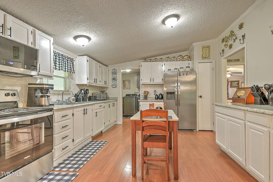 Photo #12: 903 Flatwoods Road