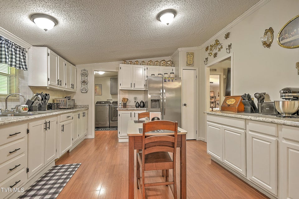 Photo #13: 903 Flatwoods Road