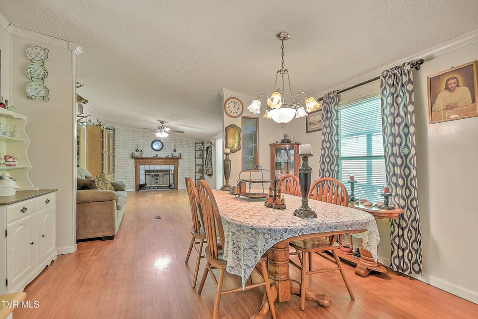 Photo #17: 903 Flatwoods Road