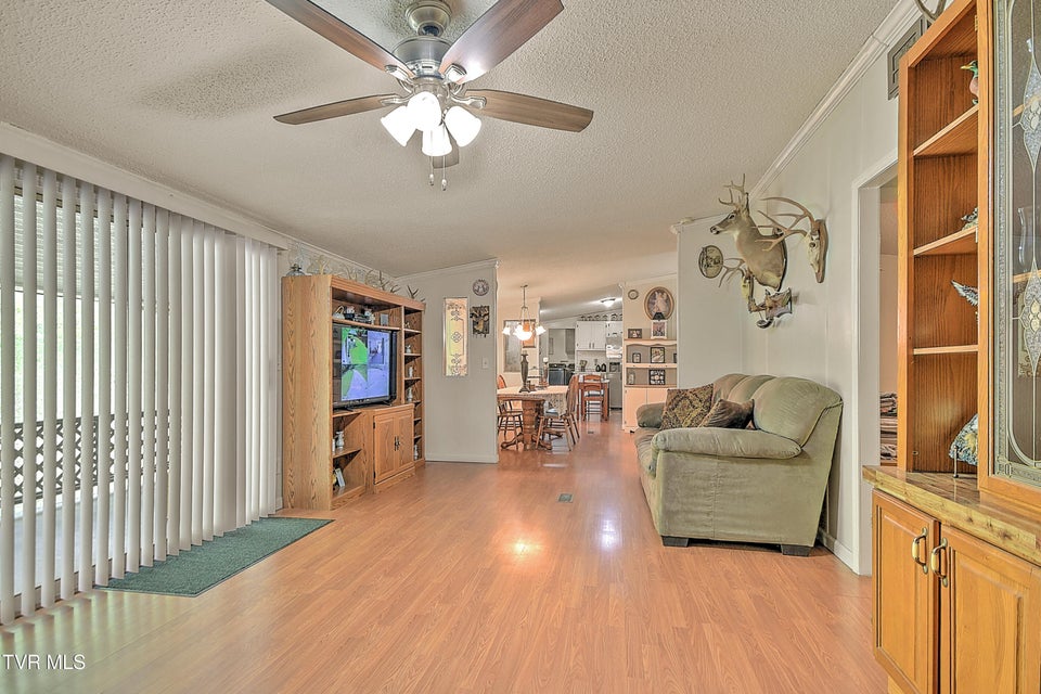 Photo #23: 903 Flatwoods Road