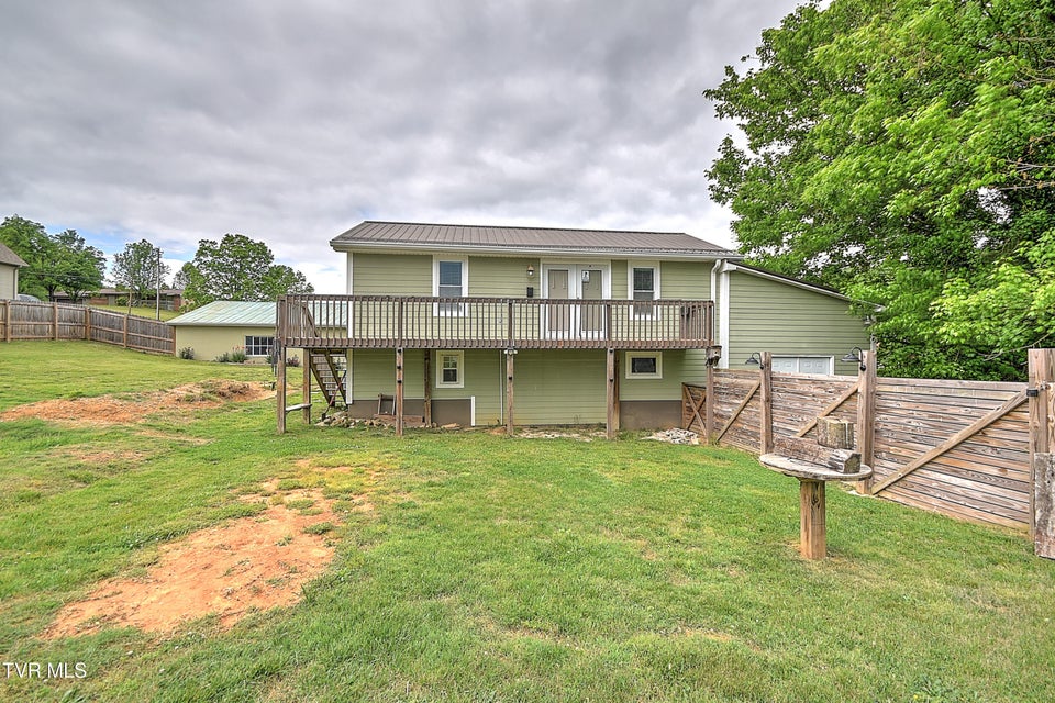 Photo #23: 257 Mockingbird Lane