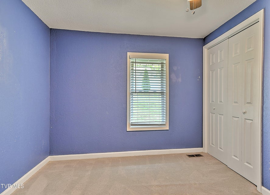 Photo #14: 257 Mockingbird Lane