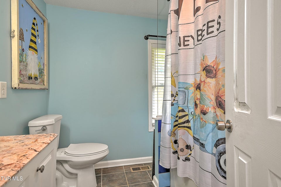 Photo #18: 257 Mockingbird Lane