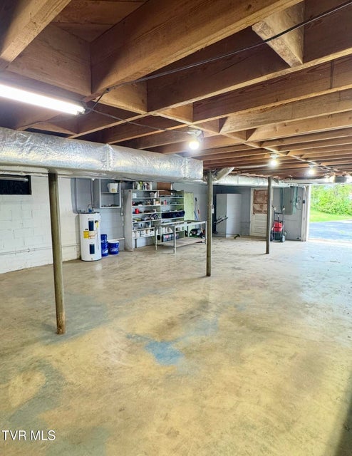 Photo #4: 138 Richard Street