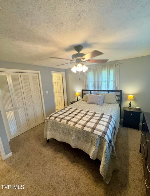 Photo #13: 138 Richard Street