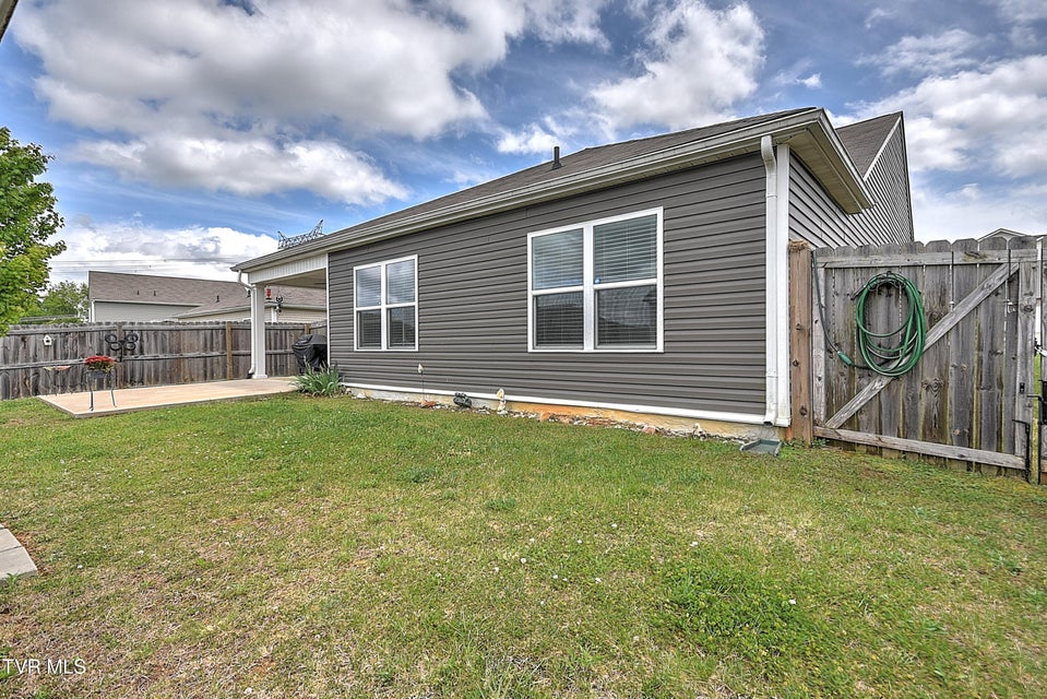 Photo #43: 3132 Phillips Way