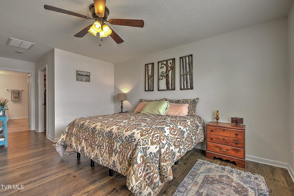 Photo #22: 3132 Phillips Way