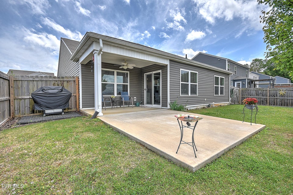 Photo #44: 3132 Phillips Way