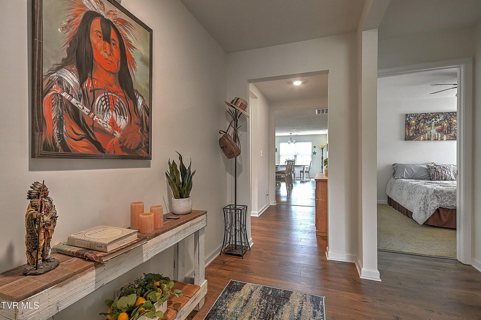 Photo #6: 3132 Phillips Way