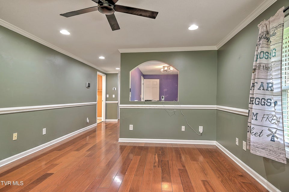 Photo #11: 257 Mockingbird Lane