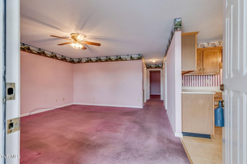 Photo #6: 617 Race Street