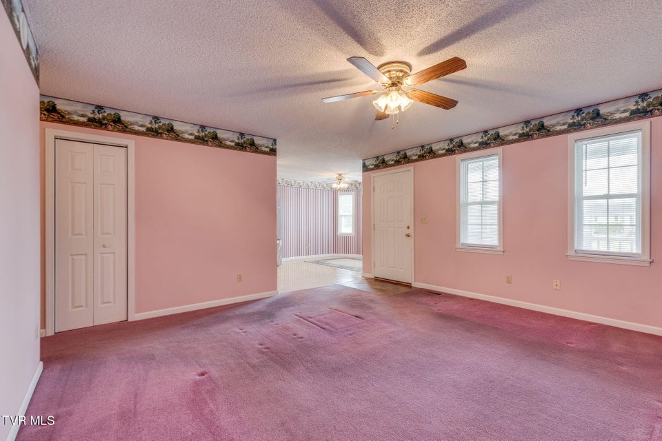 Photo #8: 617 Race Street