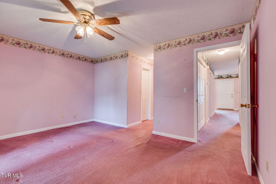 Photo #15: 617 Race Street