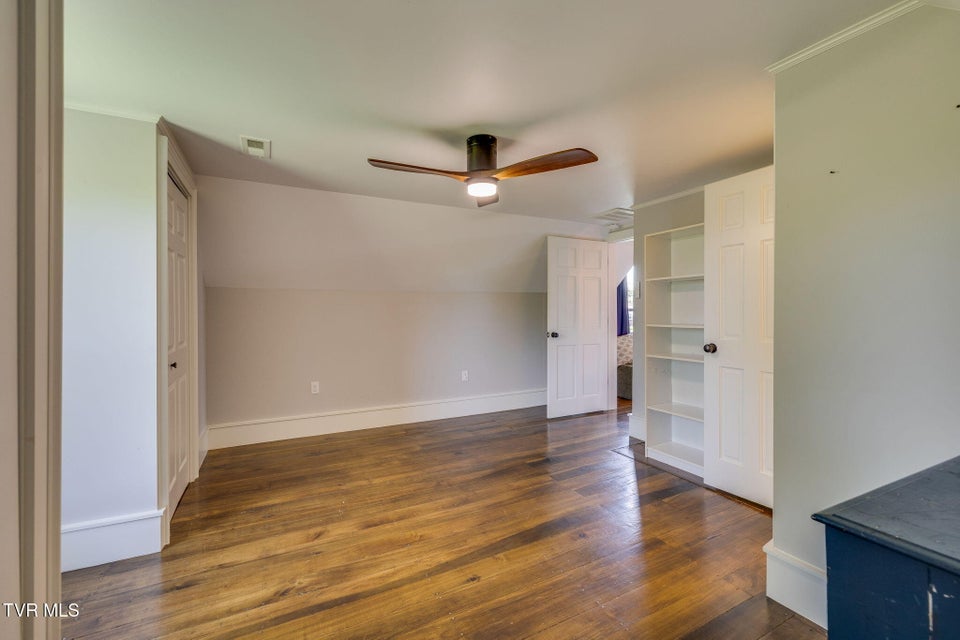 Photo #37: 1360 Cora Lane