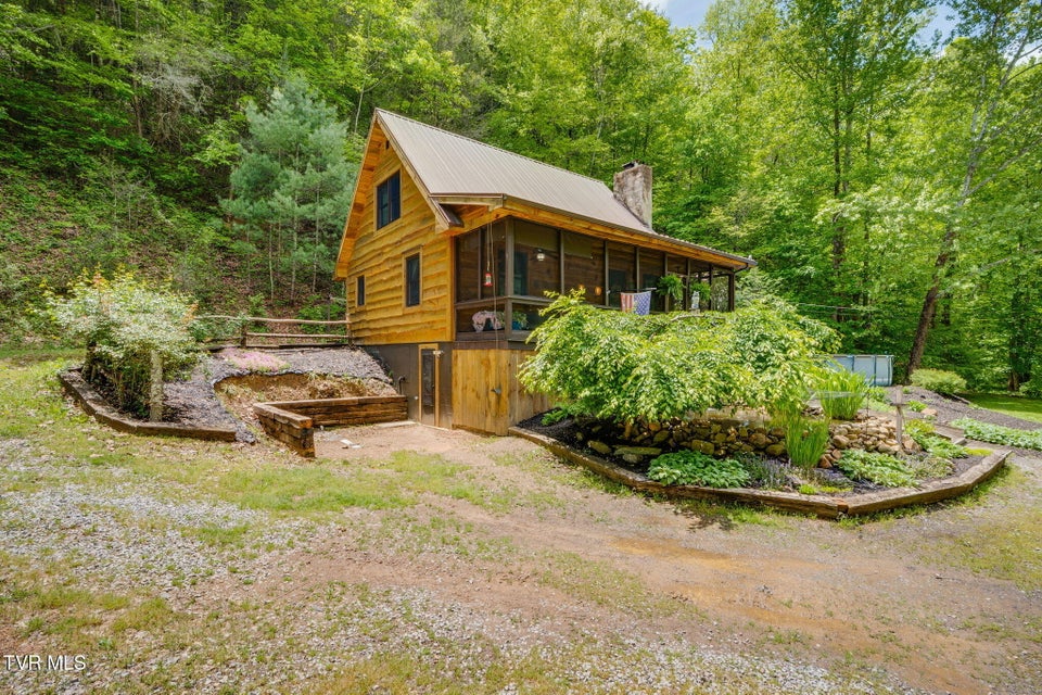 Photo #4: 556 Underwood Springs Branch Road