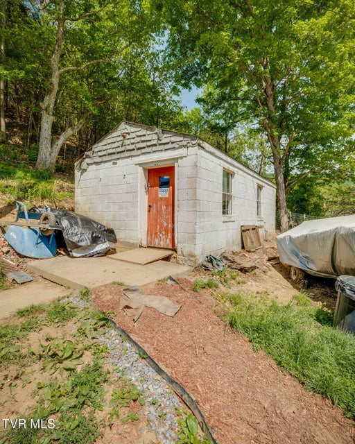 Photo #29: 4320 Reservoir Road