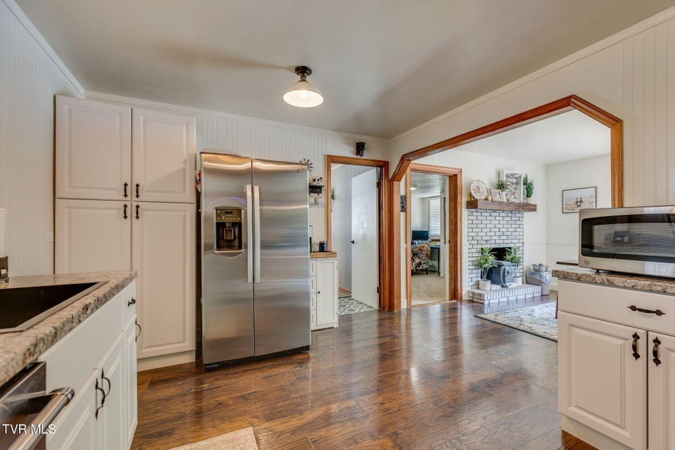 Photo #12: 4320 Reservoir Road