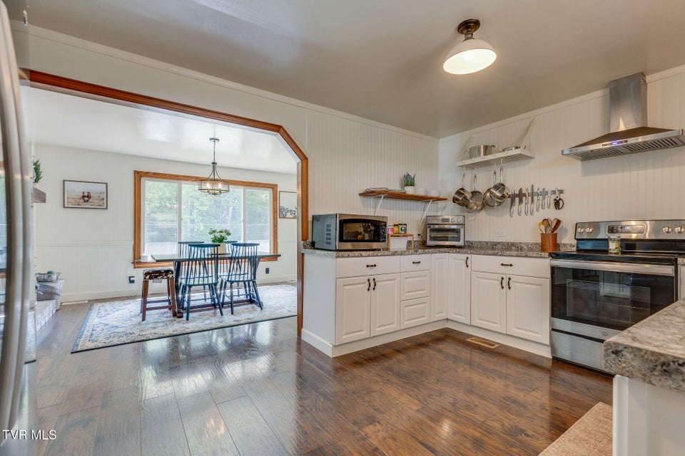 Photo #10: 4320 Reservoir Road