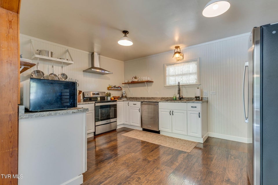 Photo #9: 4320 Reservoir Road