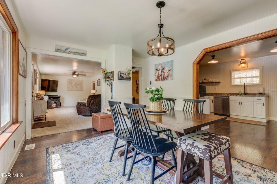 Photo #7: 4320 Reservoir Road